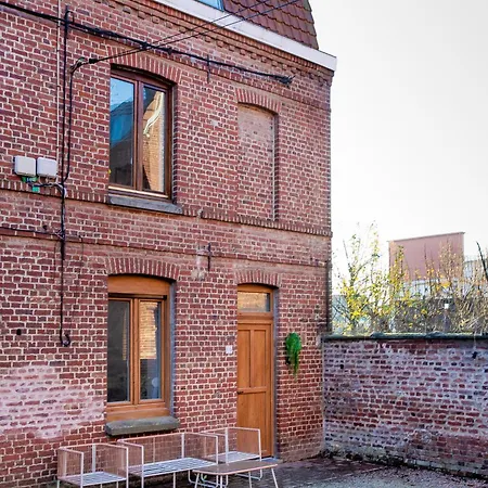 L'illois - 2 Beds - Free Parking - Vieux Lille - Wifi - Netflix 公寓